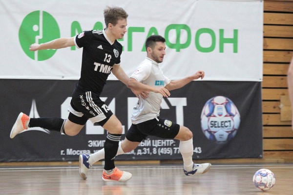 Мини-футбол: &laquo;Синара&raquo; вышла вперёд в бронзовой серии чемпионата России