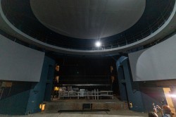 Александр Высокинский проконтролировал капитальный ремонт Театра кукол