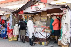 Ярмарка в поддержку отечественных производителей открылась в Екатеринбурге Ярмарка в поддержку отечественных производителей открылась в Екатеринбурге