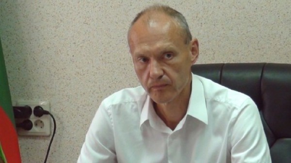 Суд арестовал бывшего главу УМВД по Екатеринбургу, которого заподозрили в получении взятки