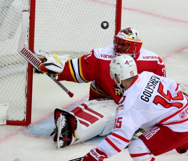 Видео голов матча "Куньлунь РС" - "Автомобилист"