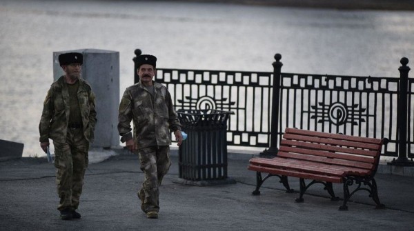 Казачьи патрули вышли защищать Екатеринбург от ЛГБТ-агитации. Фото Казачьи патрули вышли защищать Екатеринбург от ЛГБТ-агитации. Фото