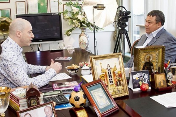 Дмитрий Гордон — об отравлении Навального, психическом здоровье Лукашенко и прекрасной России будущего Дмитрий Гордон — об отравлении Навального, психическом здоровье Лукашенко и прекрасной России будущего