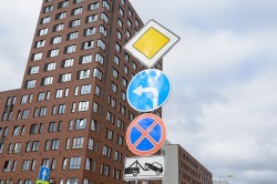 Муниципалитет уверенно завершает сезон ремонта дорог и объектов благоустройства