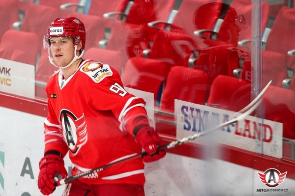 Алексей Макеев и Чэй Геноуэй - лучшие игроки сентября в КХЛ! Алексей Макеев и Чэй Геноуэй - лучшие игроки сентября в КХЛ!