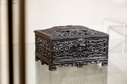 Екатеринбуржцы увидят уникальные чугунные экспонаты с вековой историей Екатеринбуржцы увидят уникальные чугунные экспонаты с вековой историей