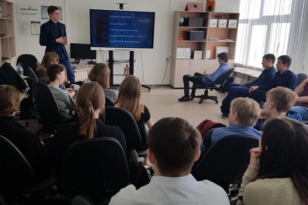 Полторы тысячи волонтёров прошли обучение для оказания содействия уральцам