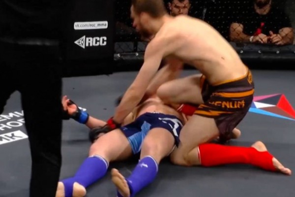 MMA: бой в Екатеринбурге закончился жёстким нокаутом