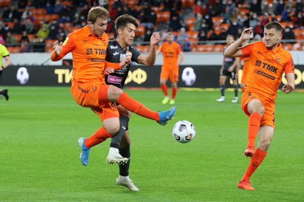 Футбол: «Урал» в большинстве уступил ЦСКА