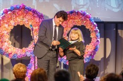 Екатеринбургский театр юного зрителя отмечает 90-летие Екатеринбургский театр юного зрителя отмечает 90-летие