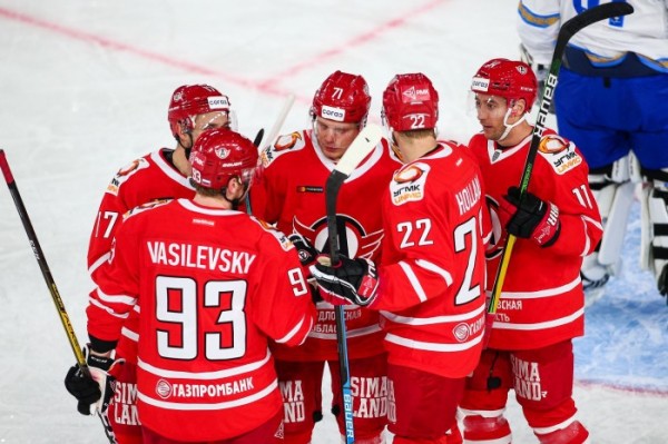 Хоккей: «Автомобилист» одержал победу над «Барысом» Хоккей: «Автомобилист» одержал победу над «Барысом»