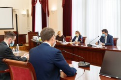 Укрепляя дружбу: в уральскую столицу прибыла делегация Швейцарии