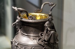 Екатеринбуржцы увидят уникальные чугунные экспонаты с вековой историей Екатеринбуржцы увидят уникальные чугунные экспонаты с вековой историей