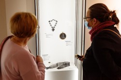 Екатеринбуржцы увидят уникальные чугунные экспонаты с вековой историей Екатеринбуржцы увидят уникальные чугунные экспонаты с вековой историей