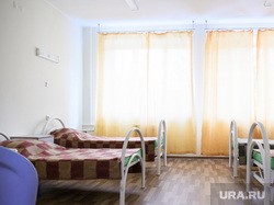 Жертвы принудительной стерилизации в пансионате пришли к Малахову