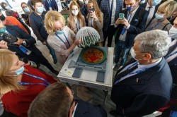 Эксперты обсудили пути создания уникальных образовательных центров будущего