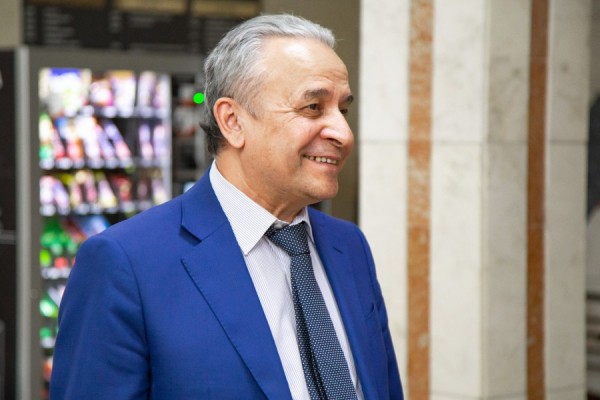 «Сомнений в эффективности вакцины нет»: профессор УГМУ призвал привиться от гриппа «Сомнений в эффективности вакцины нет»: профессор УГМУ призвал привиться от гриппа