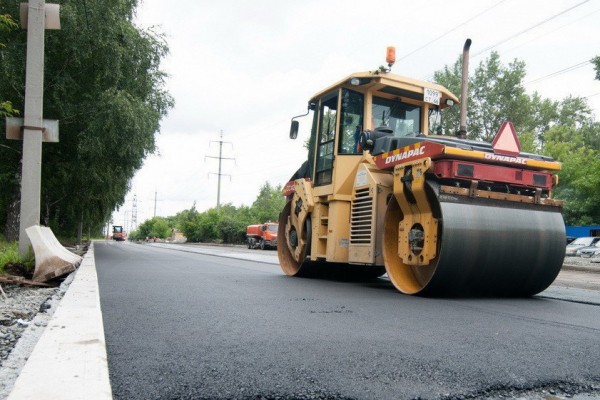 Городские власти запустили движение по обновлённому мосту через реку Исток