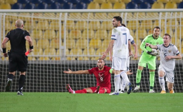 Футбол: сборная России уступила Турции Футбол: сборная России уступила Турции