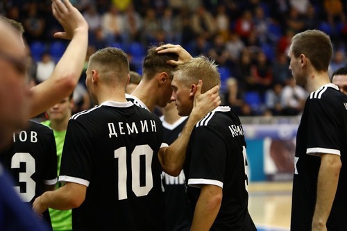 Мини-футбол: «Синара» разгромила действующего обладателя Кубка России