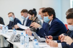 Александр Высокинский: Екатеринбург формируется по сценарию городов мирового значения Александр Высокинский: Екатеринбург формируется по сценарию городов мирового значения