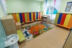 Городские власти подарили юным чкаловцам обновлённый детский сад