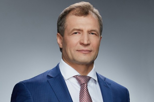 Игорь Володин поздравил горожан с Днём Конституции