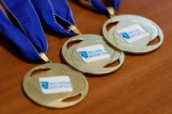 Скалолазание: чемпионы Европы приглашают детей в свой вид спорта