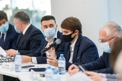 Александр Высокинский: Екатеринбург формируется по сценарию городов мирового значения Александр Высокинский: Екатеринбург формируется по сценарию городов мирового значения