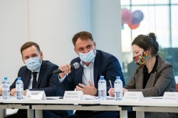 Александр Высокинский: Екатеринбург формируется по сценарию городов мирового значения Александр Высокинский: Екатеринбург формируется по сценарию городов мирового значения