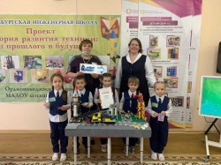 Дошколята уральской столицы представили макеты космодромов Дошколята уральской столицы представили макеты космодромов