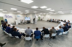 Александр Высокинский: Екатеринбург формируется по сценарию городов мирового значения Александр Высокинский: Екатеринбург формируется по сценарию городов мирового значения