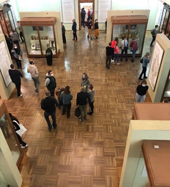 В Кунсткамере прокомментировали очередь в музей на фоне пандемии COVID-19