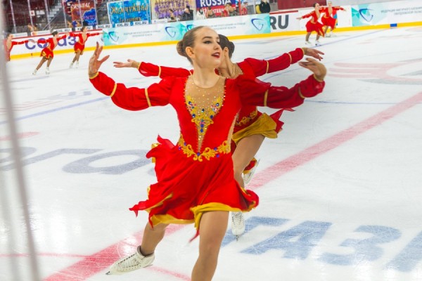 Фигурное катание: синхронистки из Екатеринбурга выиграли III этап Кубка России