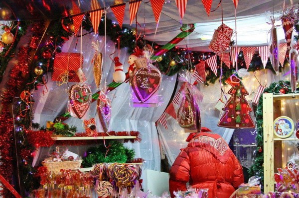 Купить и ёлку, и подарки: горожан ждёт предновогодняя ярмарка