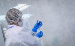 В Екатеринбурге стартовала вакцинация медработников от COVID-19 В Екатеринбурге стартовала вакцинация медработников от COVID-19