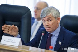 Свердловский политик представит в Госдуме Еврейскую автономию