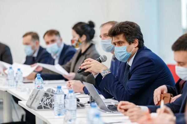 Александр Высокинский: Екатеринбург формируется по сценарию городов мирового значения Александр Высокинский: Екатеринбург формируется по сценарию городов мирового значения