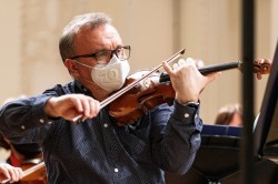 Искусство изнутри: школьники Екатеринбурга будут изучать музыку по-новому Искусство изнутри: школьники Екатеринбурга будут изучать музыку по-новому