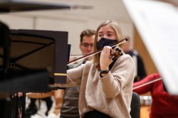 Искусство изнутри: школьники Екатеринбурга будут изучать музыку по-новому Искусство изнутри: школьники Екатеринбурга будут изучать музыку по-новому