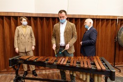 Искусство изнутри: школьники Екатеринбурга будут изучать музыку по-новому Искусство изнутри: школьники Екатеринбурга будут изучать музыку по-новому