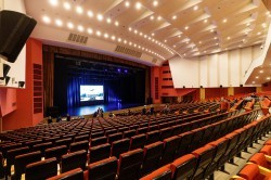 Городские власти оценили работу крупнейших объектов культуры Екатеринбурга Городские власти оценили работу крупнейших объектов культуры Екатеринбурга