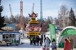 Масленица-2021: Екатеринбург проводит зиму гуляньями в ЦПКиО