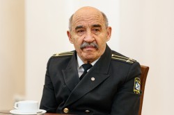 Алексей Орлов поздравил моряков-подводников с профессиональным праздником