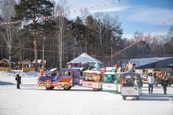 Масленица-2021: Екатеринбург проводит зиму гуляньями в ЦПКиО