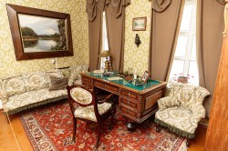 Городские власти оценили работу крупнейших объектов культуры Екатеринбурга Городские власти оценили работу крупнейших объектов культуры Екатеринбурга