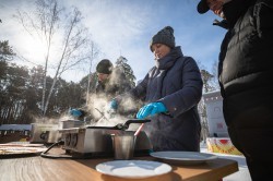 Масленица-2021: Екатеринбург проводит зиму гуляньями в ЦПКиО