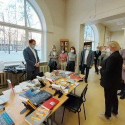 Екатеринбургские библиотеки стали лидерами по применению инноваций в России Екатеринбургские библиотеки стали лидерами по применению инноваций в России