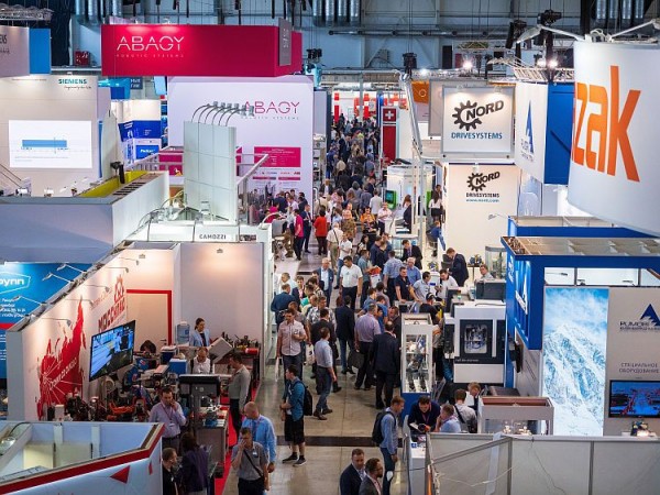 &laquo;Биржа контактов&raquo;: найти бизнес-партнёра на &laquo;Иннопроме&raquo; можно в два клика