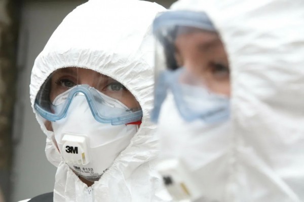 Владимир Путин анонсировал новую модель оплаты труда медработников Владимир Путин анонсировал новую модель оплаты труда медработников